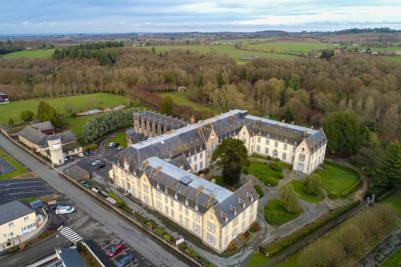 Relais Le Bocage Hotel Pontmain Exterior foto